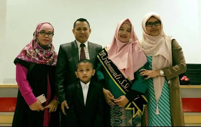 Gambar Teliti Dangke, Fatmawati Nur Raih Doktor